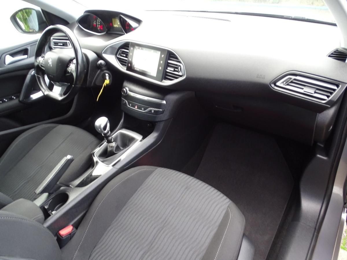 peugeot-308-sw-2016-diesel-1560cc