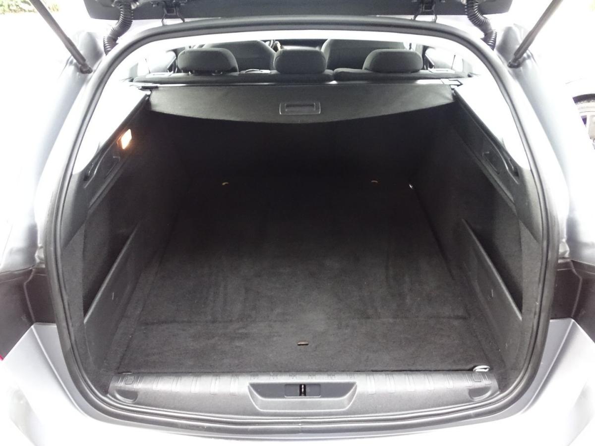 peugeot-308-sw-2016-diesel-1560cc