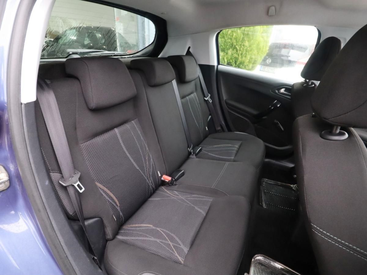 peugeot-208-2014-diesel-1398cc
