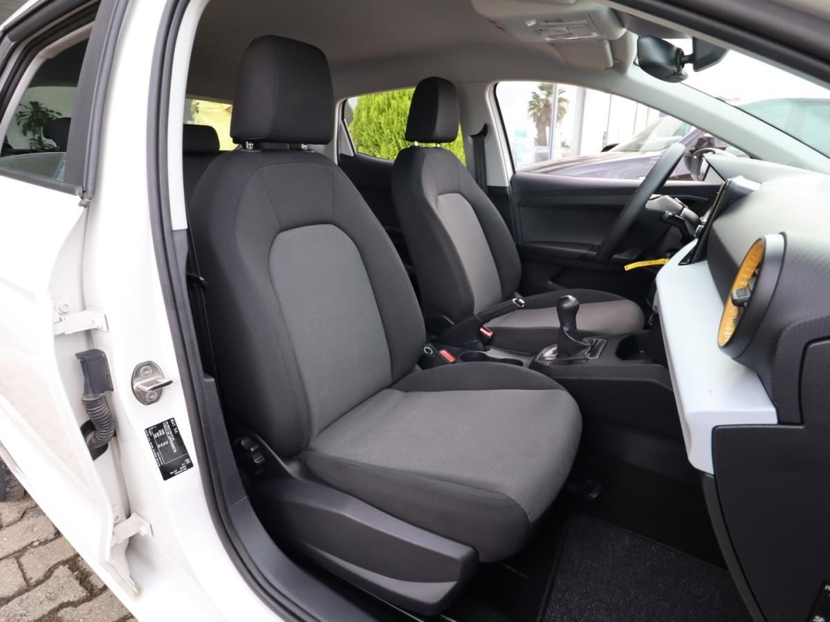 seat-ibiza-2023-gasolina-999cc