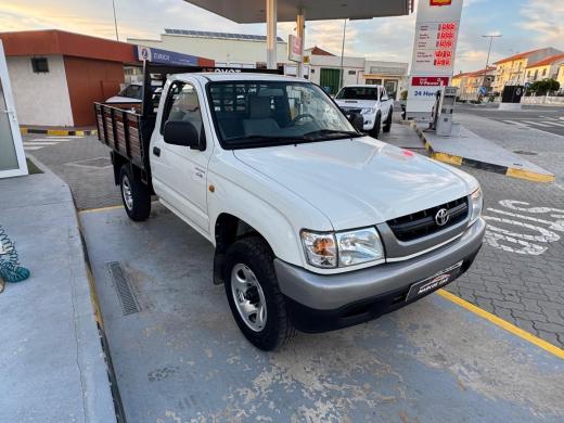 toyota-hilux-2003-diesel-2494cc