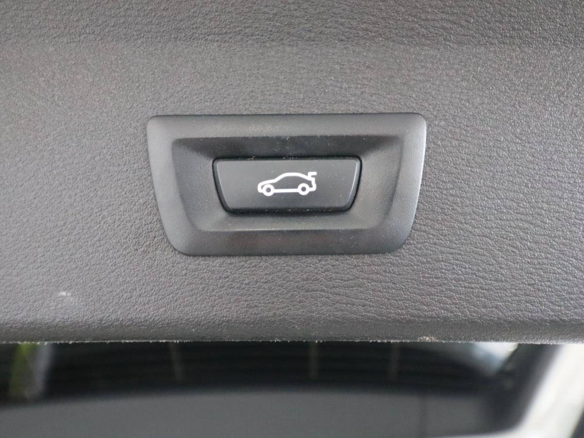 bmw-x1-2019-diesel-1496cc