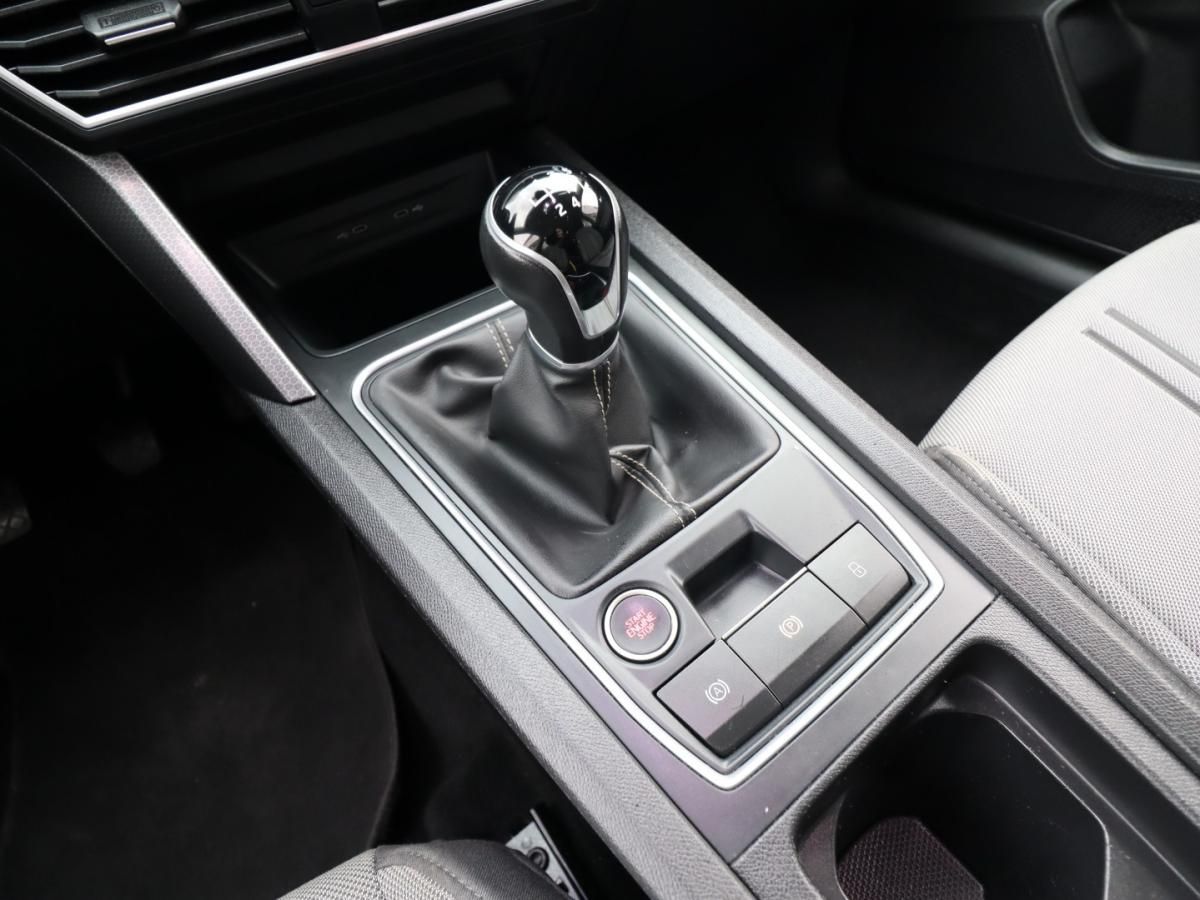 seat-leon-2022-gasolina-999cc
