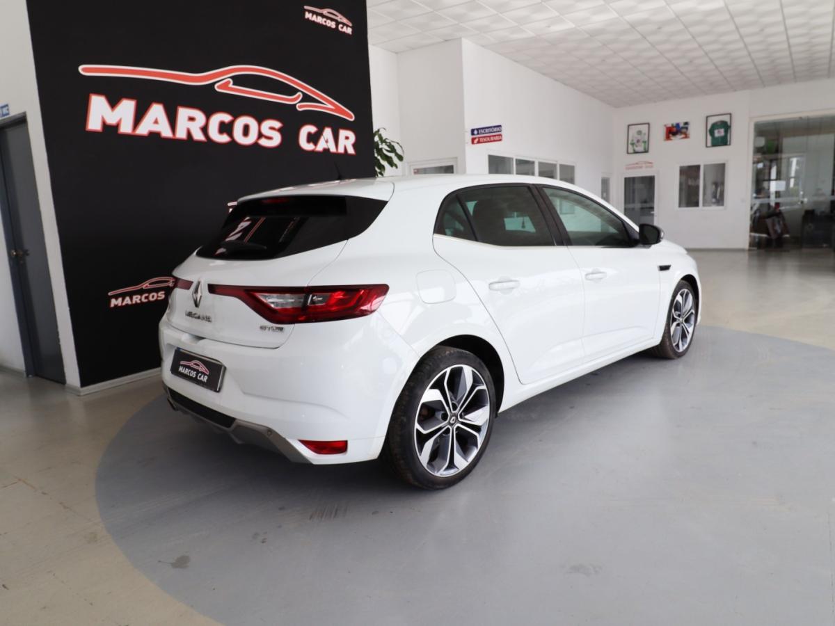 renault-megane-2016-diesel-1598cc