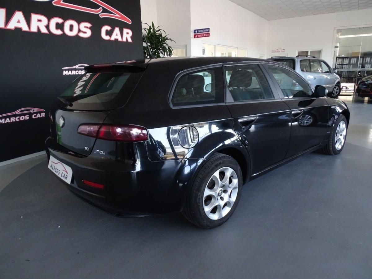 alfa-romeo-159-sportwagon-2010-diesel-1910cc