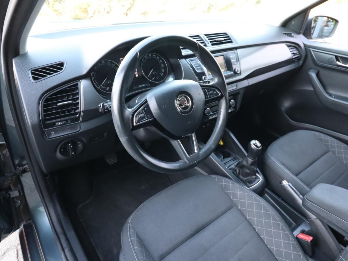 skoda-fabia-break-2016-diesel-1422cc