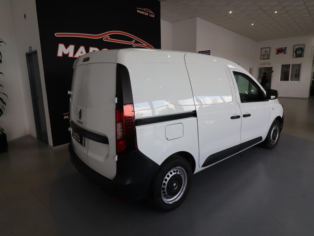 renault-express-2023-diesel-1500cc