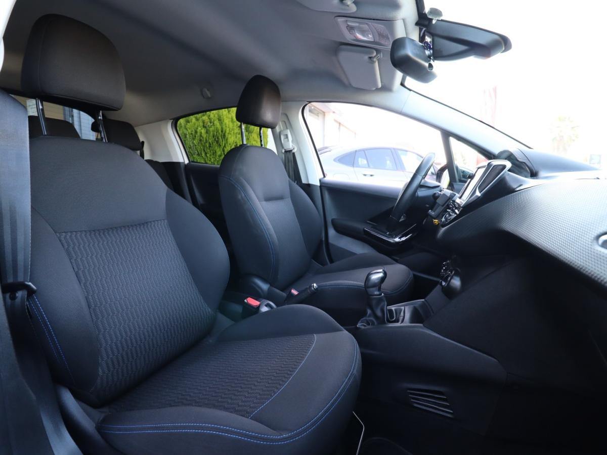peugeot-208-2018-gasolina-1199cc
