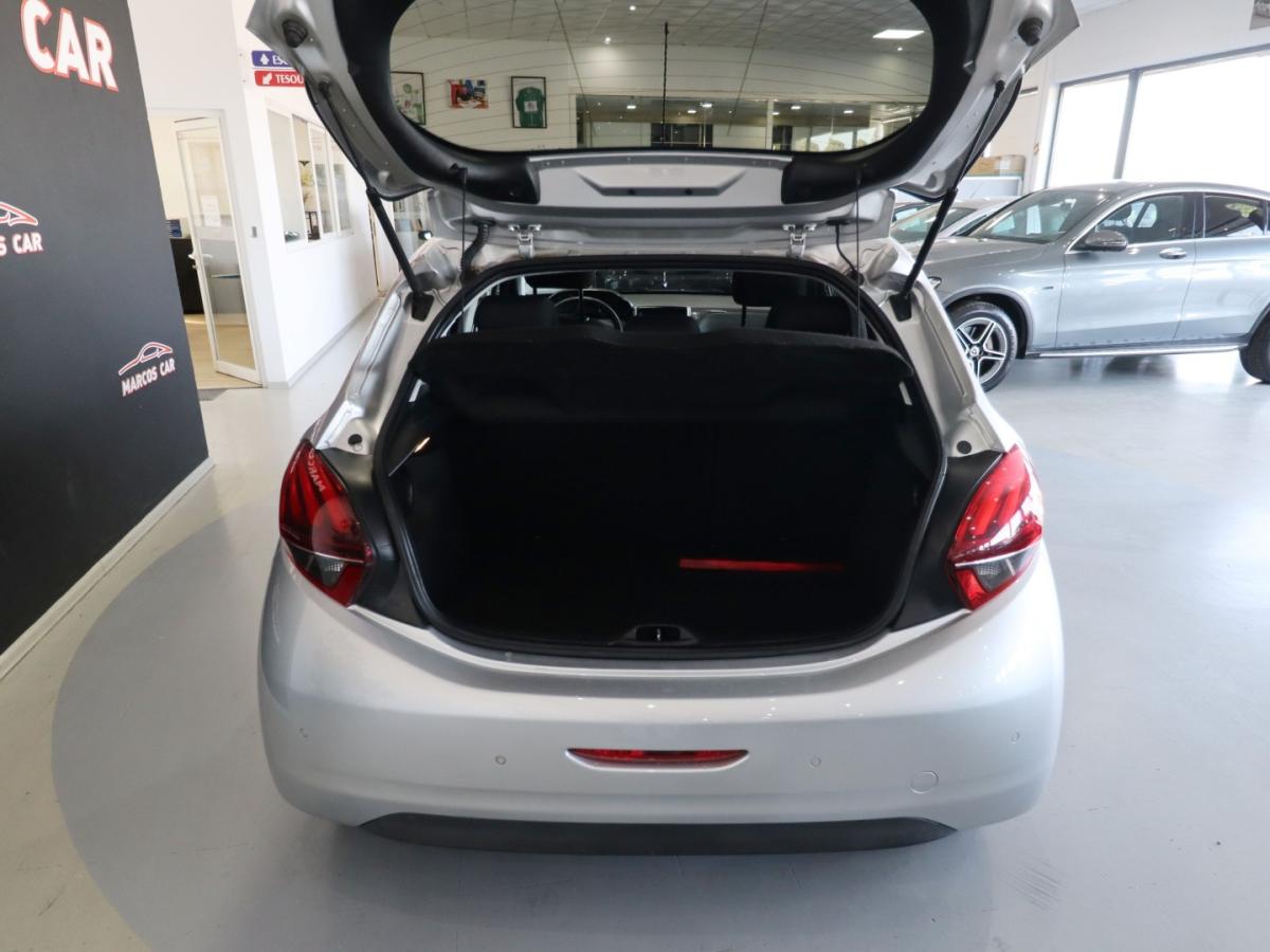 peugeot-208-2018-gasolina-1199cc