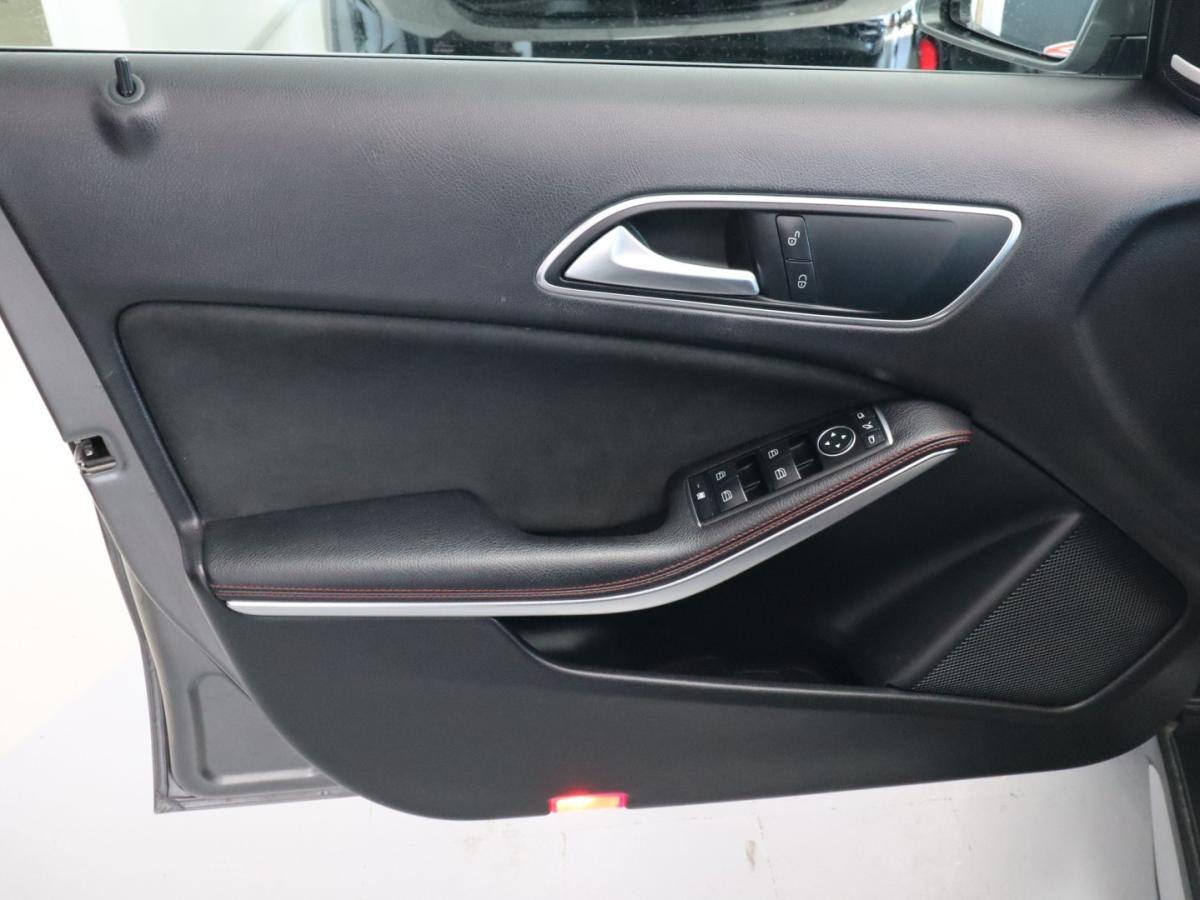 mercedes-benz-gla-2016-diesel-2143cc