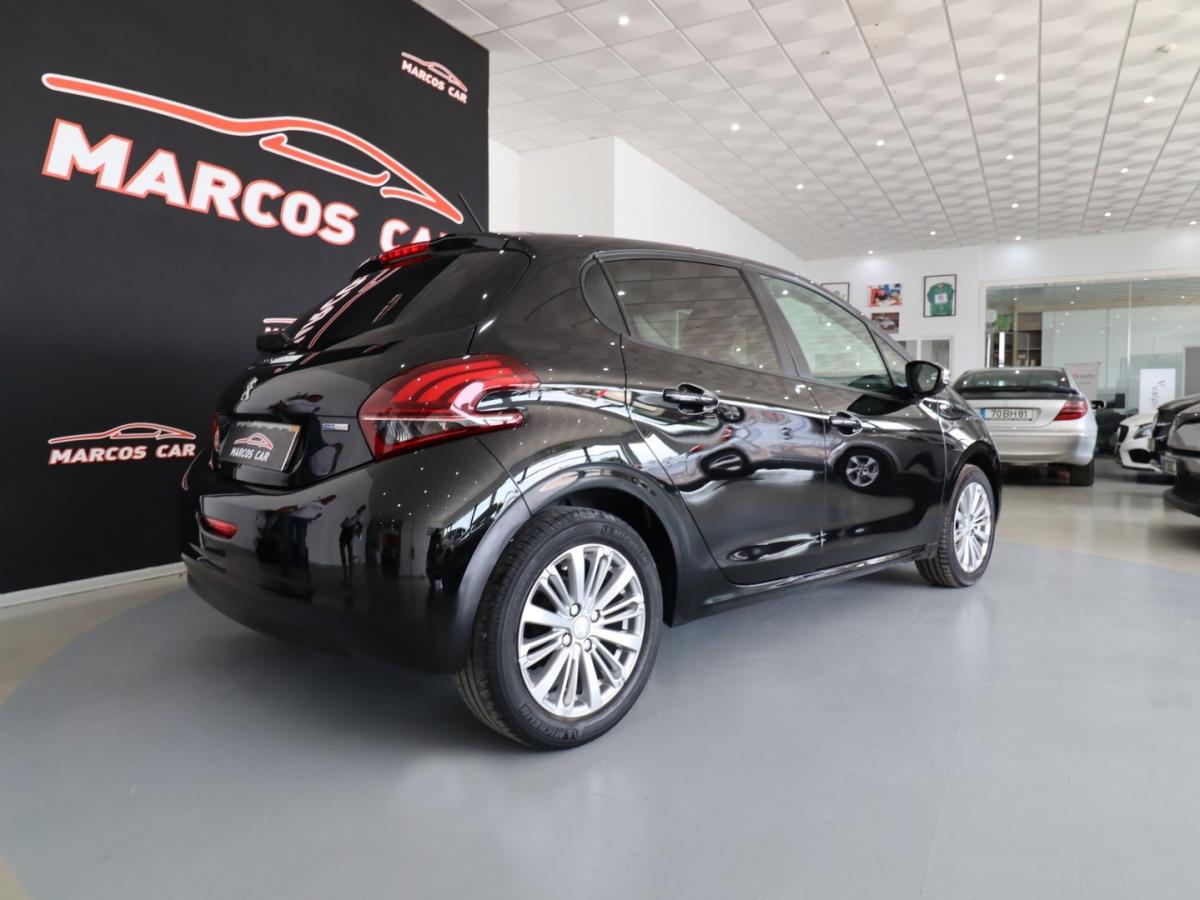 peugeot-208-2016-gasolina-1199cc