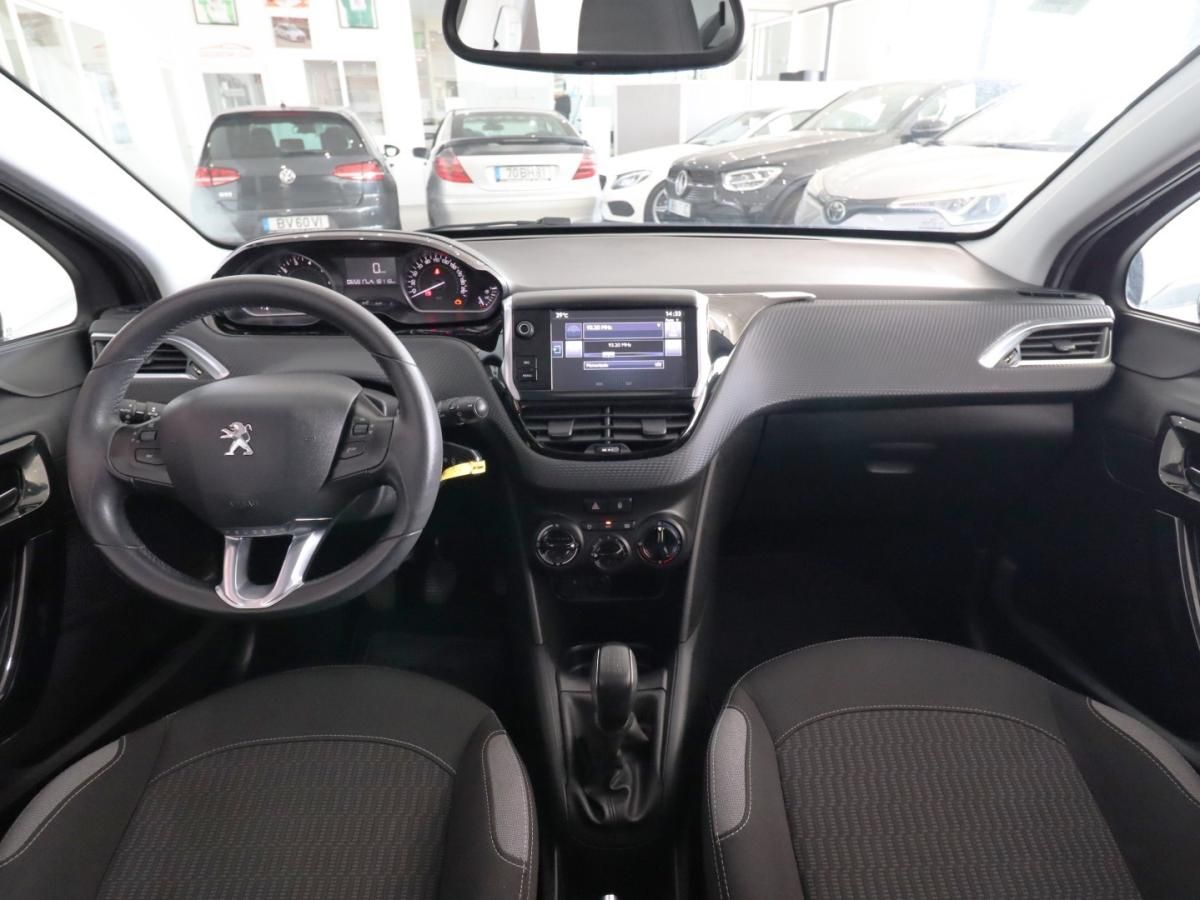 peugeot-208-2016-gasolina-1199cc