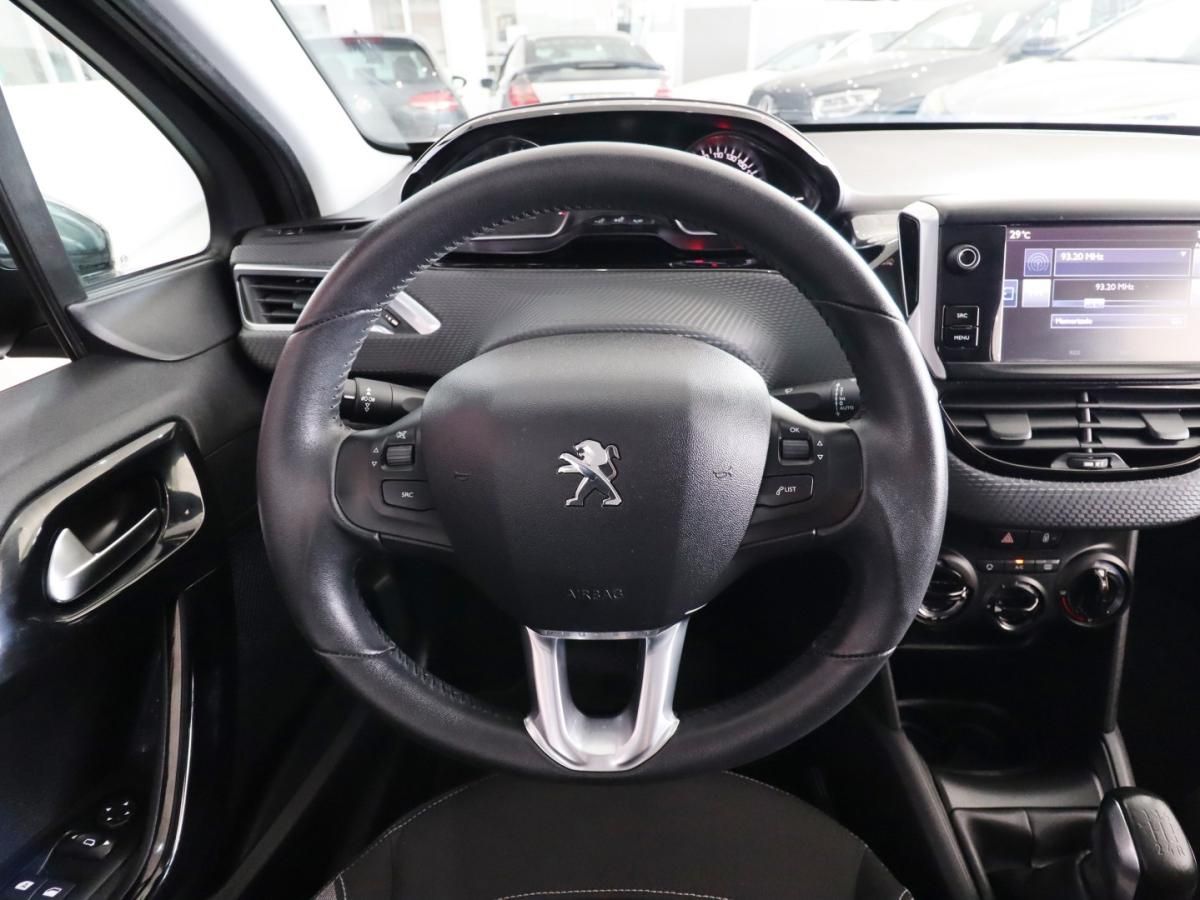 peugeot-208-2016-gasolina-1199cc