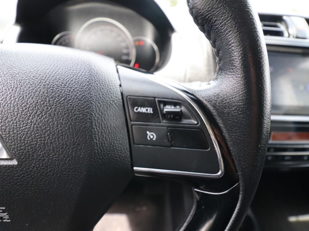 mitsubishi-space-star-2023-gasolina-1193cc
