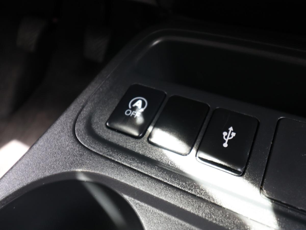 mitsubishi-space-star-2023-gasolina-1193cc
