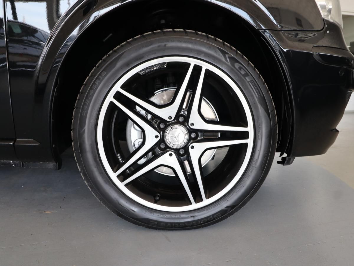mercedes-benz-viano-2011-diesel-2143cc