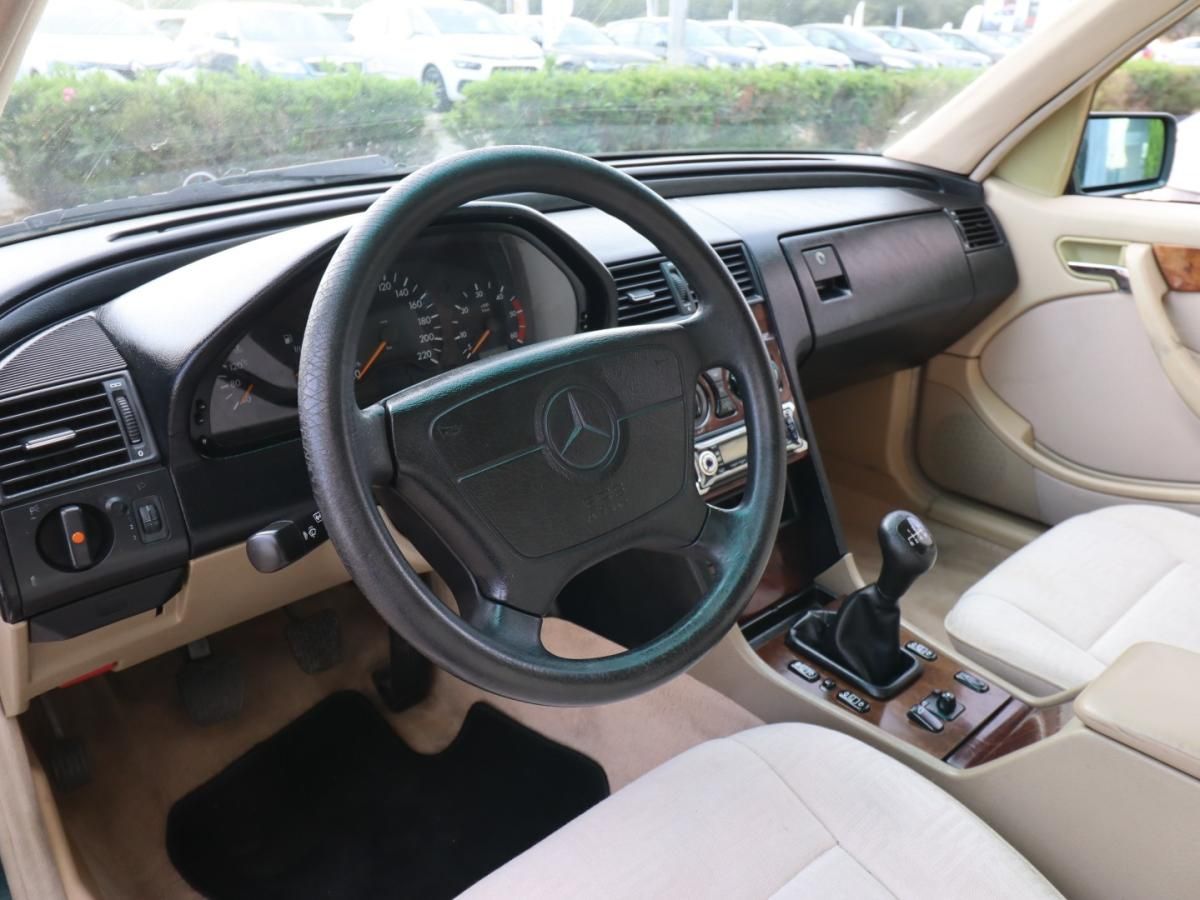 mercedes-benz-classe-c-1998-diesel-2155cc