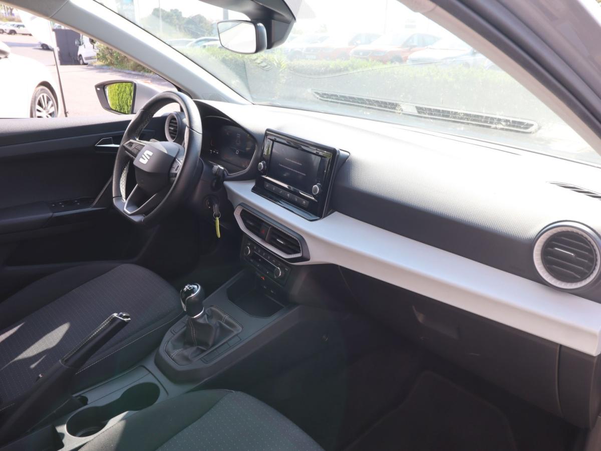seat-ibiza-2023-gasolina-999cc