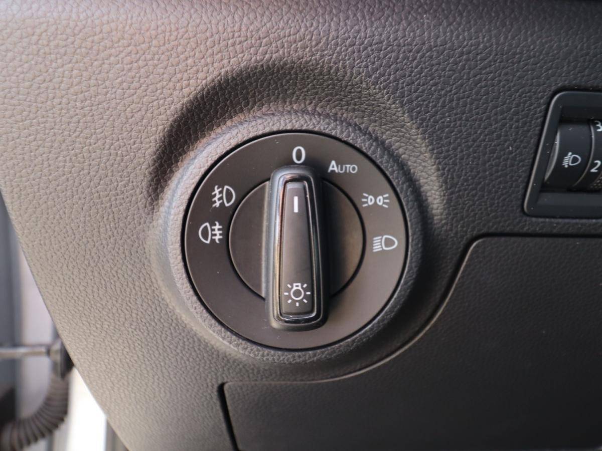 seat-ibiza-2023-gasolina-999cc