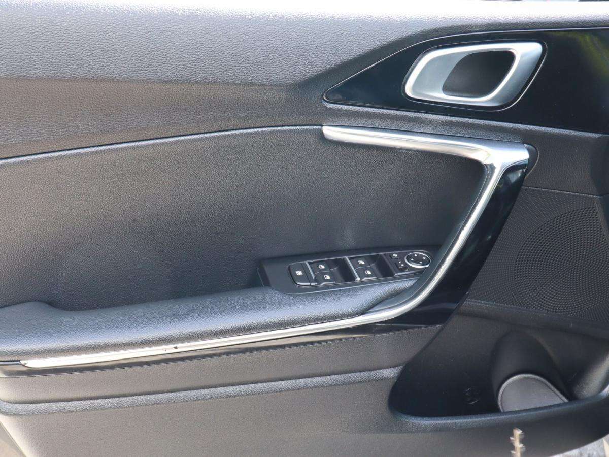 kia-proceed-2019-diesel-1598cc
