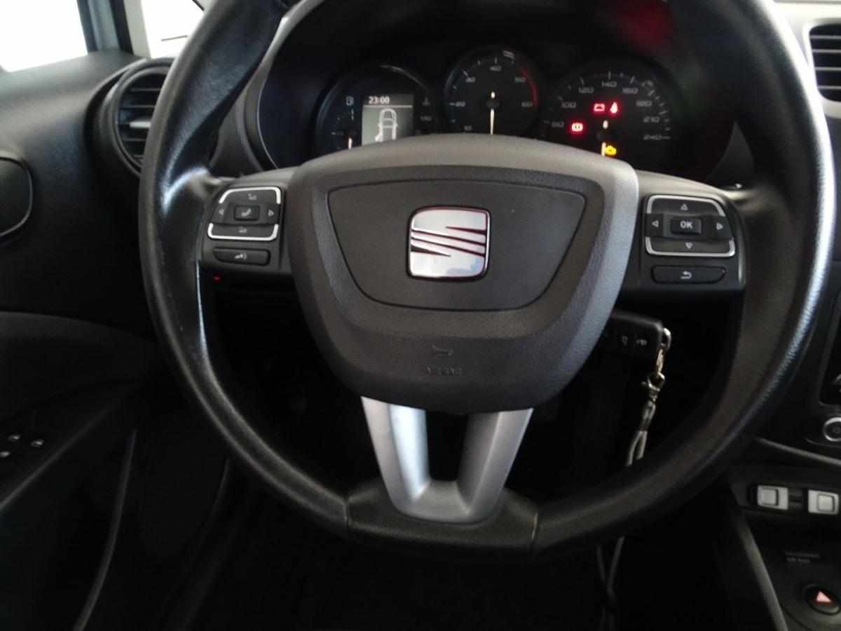 seat-leon-2011-diesel-1598cc