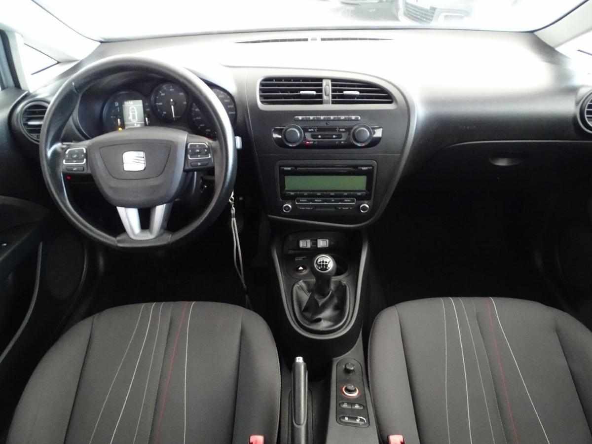 seat-leon-2011-diesel-1598cc