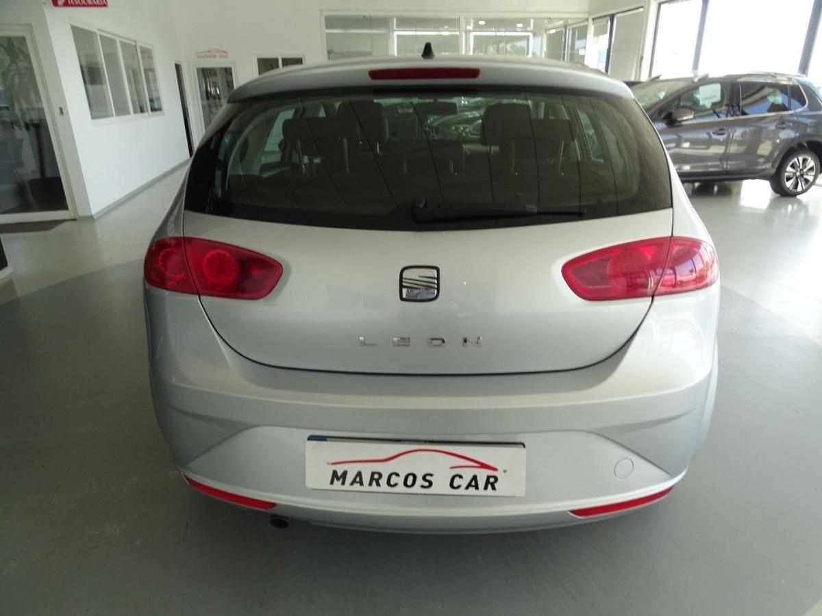 seat-leon-2011-diesel-1598cc