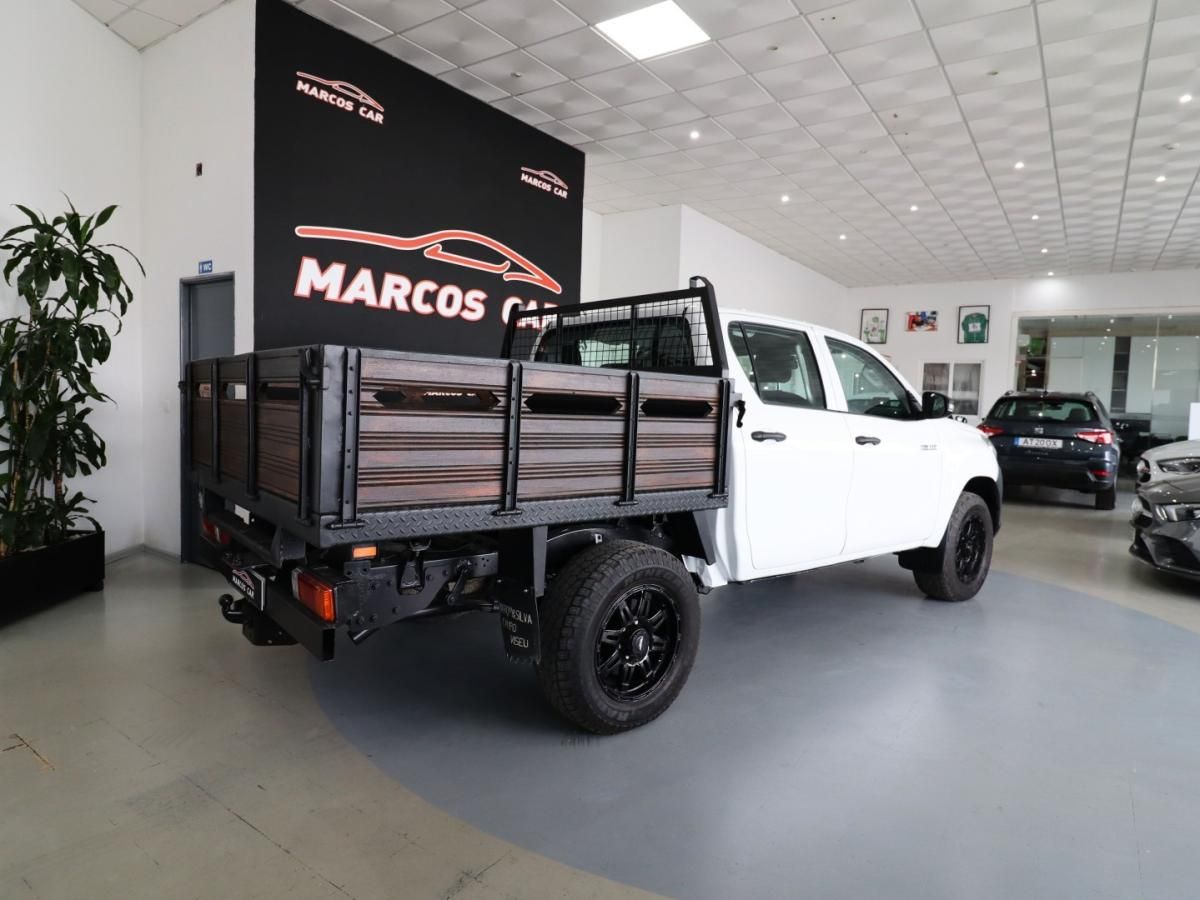 toyota-hilux-2018-diesel-2393cc