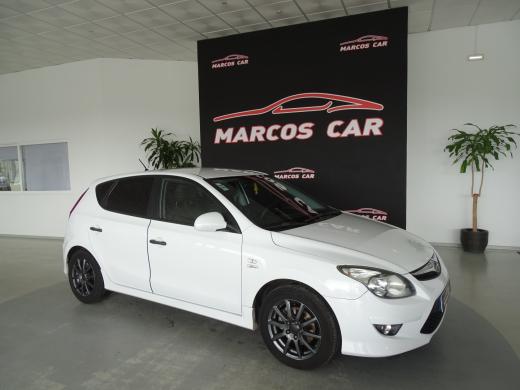 hyundai-i30-2010-diesel-1582cc