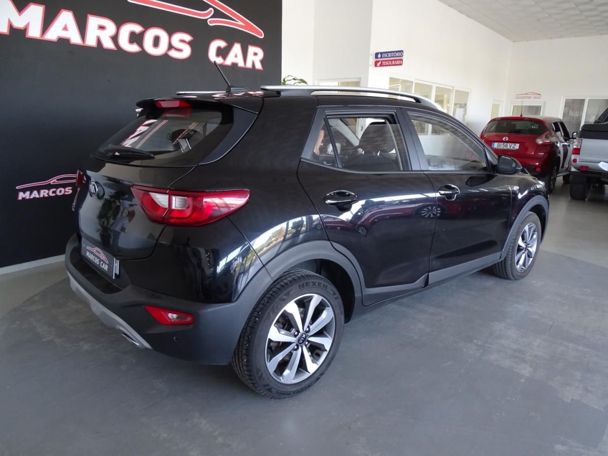kia-stonic-2021-gasolina-1197cc