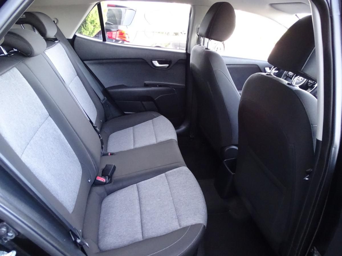kia-stonic-2021-gasolina-1197cc