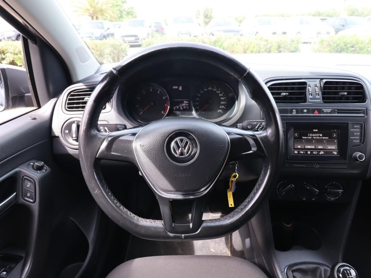 volkswagen-polo-2015-gasolina-999cc