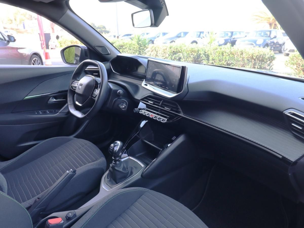 peugeot-2008-2023-gasolina-1199cc