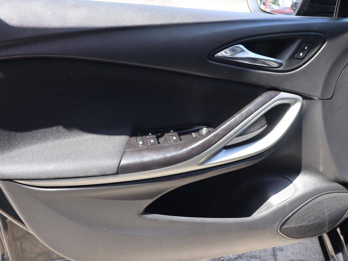 opel-astra-sport-tourer-2019-diesel-1598cc