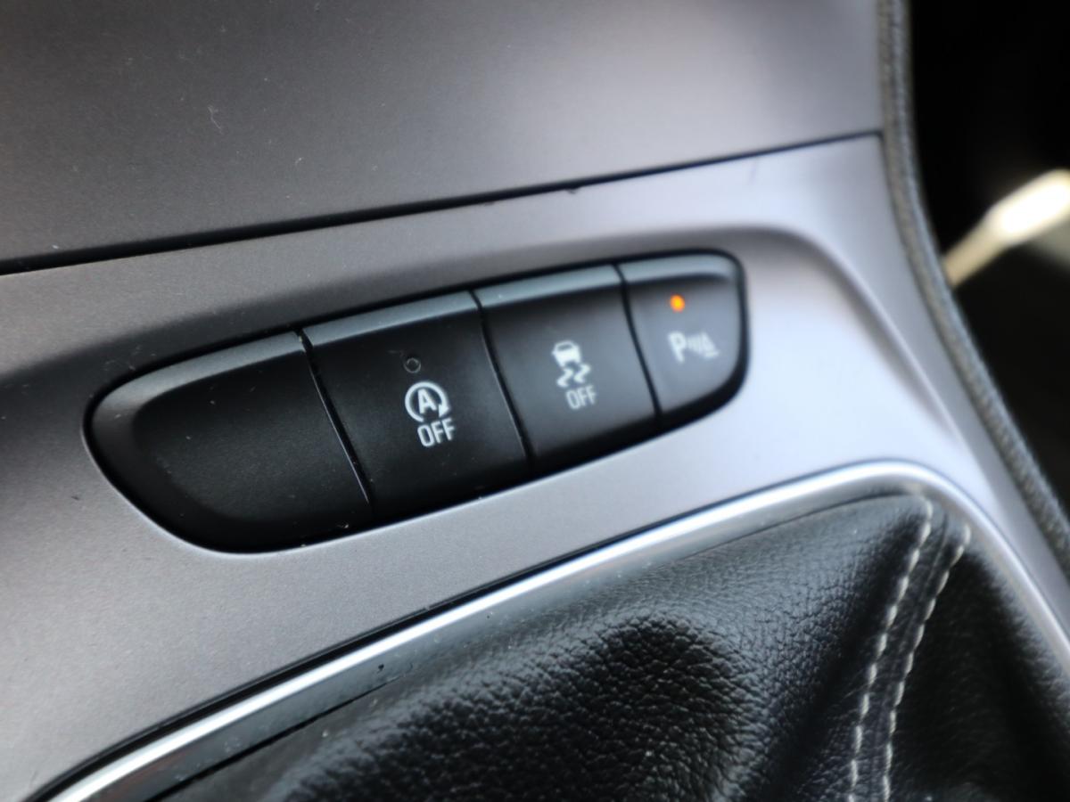 opel-astra-sport-tourer-2019-diesel-1598cc