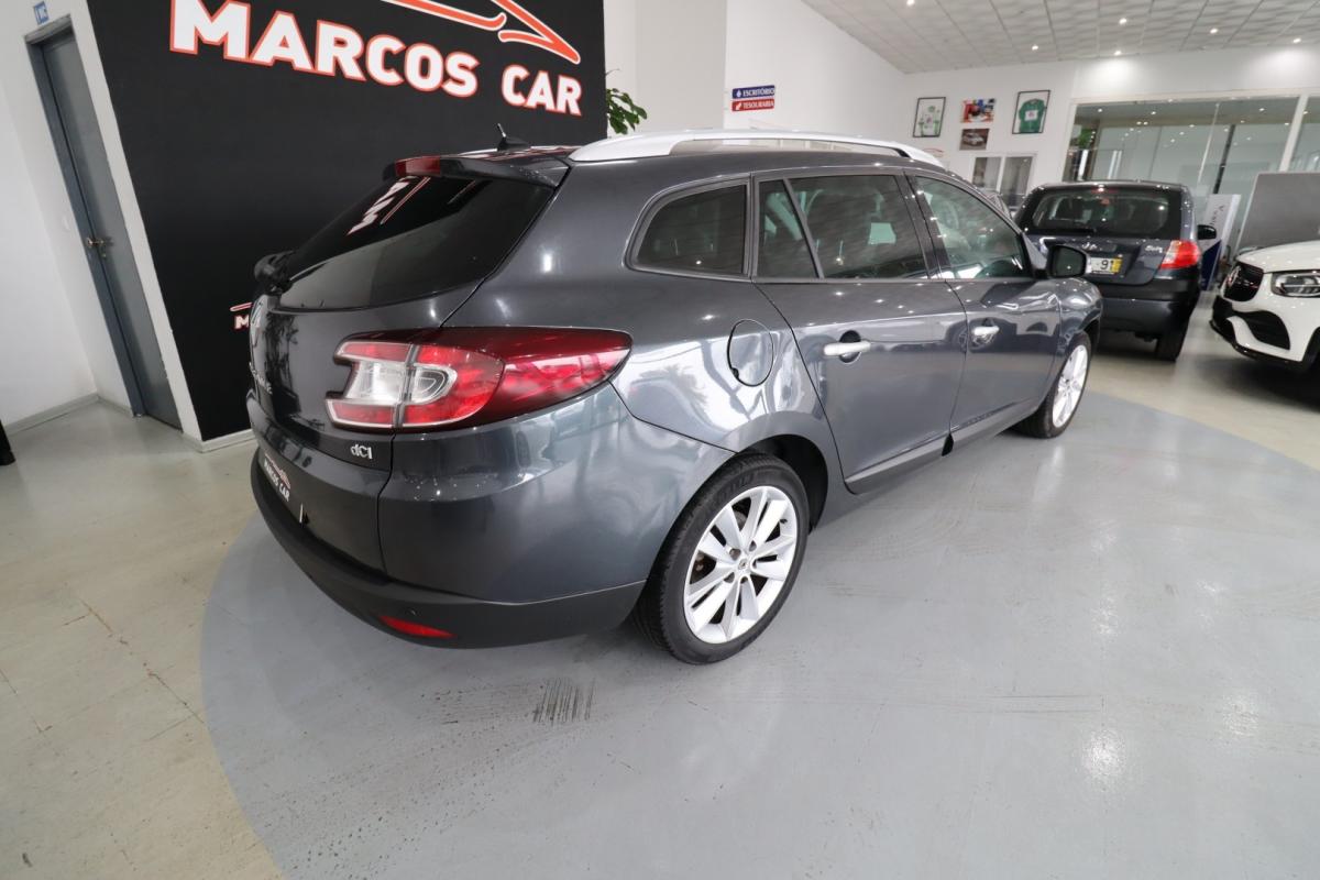 renault-megane-sport-tourer-2010-diesel-1461cc