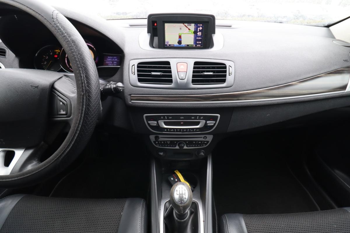 renault-megane-sport-tourer-2010-diesel-1461cc