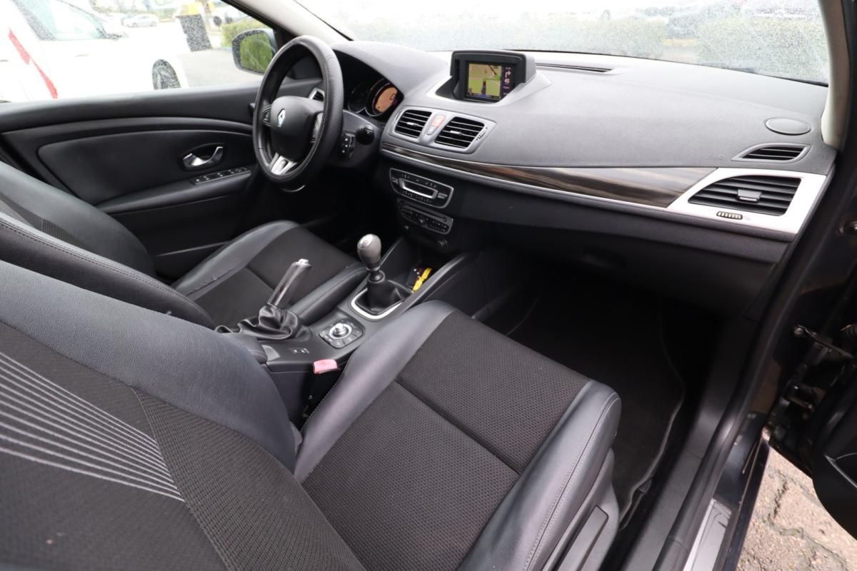 renault-megane-sport-tourer-2010-diesel-1461cc