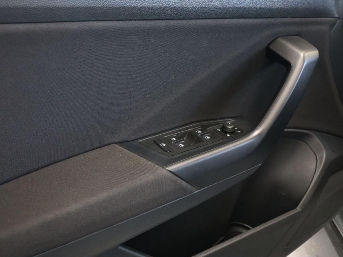 volkswagen-t-roc-2024-gasolina-999cc