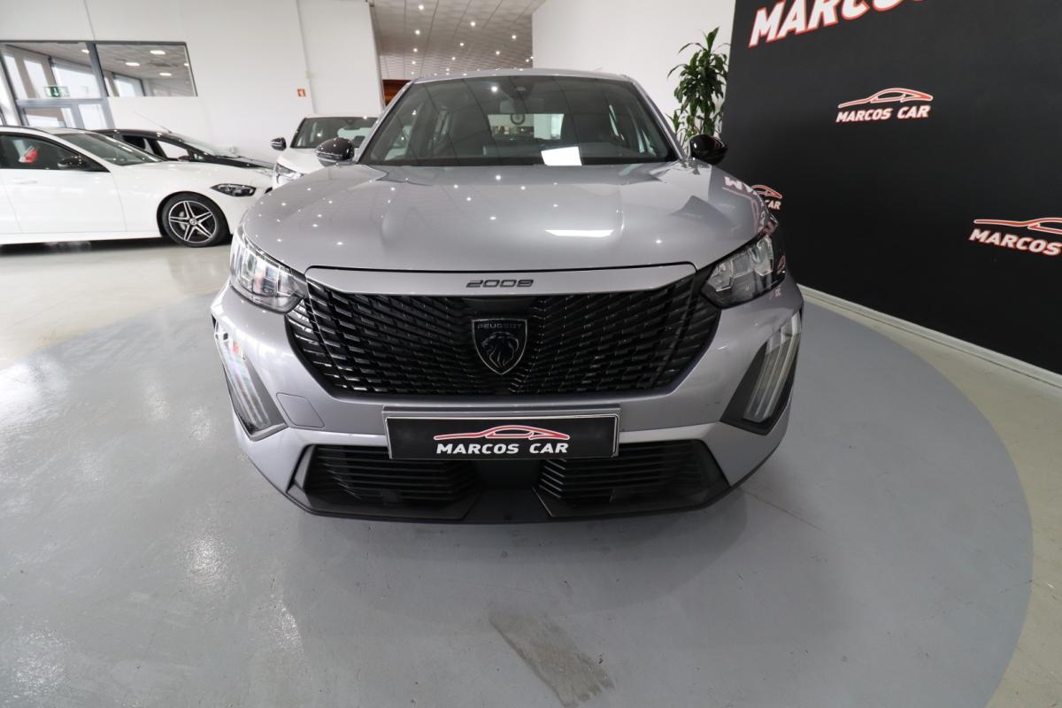 peugeot-2008-2023-gasolina-1199cc