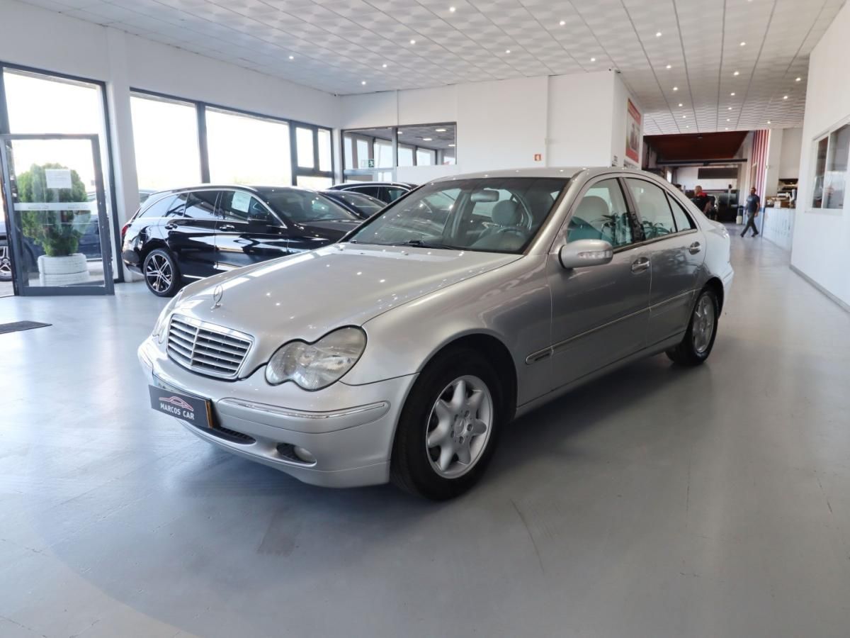 mercedes-benz-classe-c-2000-diesel-2148cc