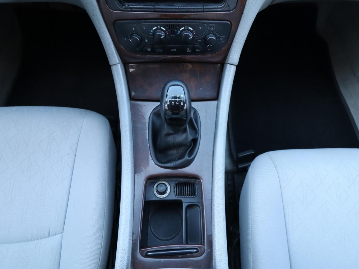 mercedes-benz-classe-c-2000-diesel-2148cc