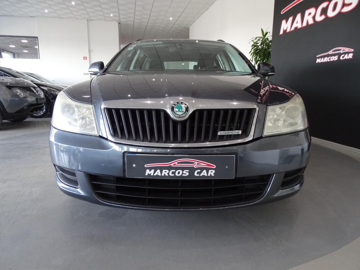skoda-octavia-break-2011-diesel-1598cc