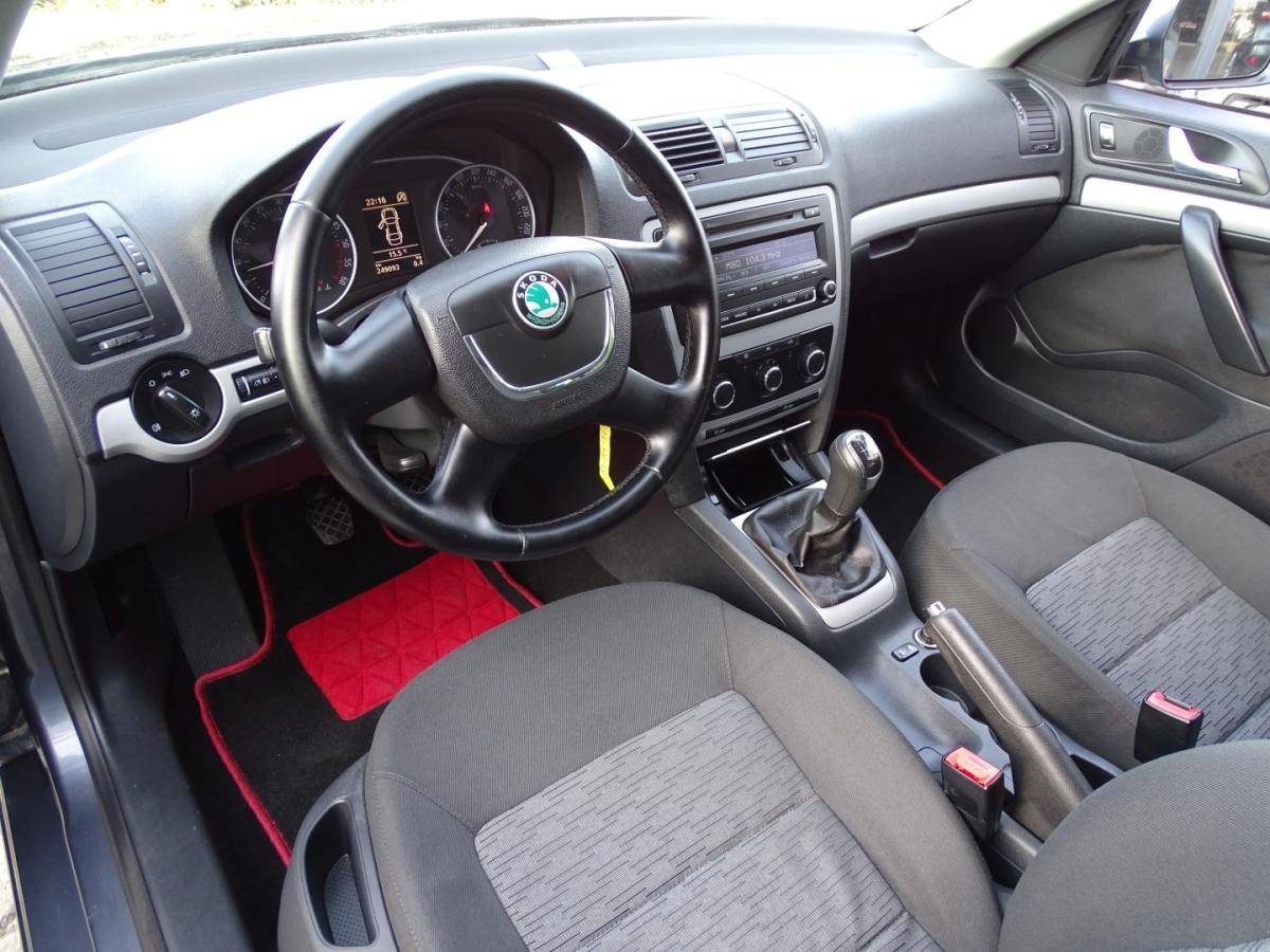 skoda-octavia-break-2011-diesel-1598cc