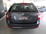 skoda-octavia-break-2011-diesel-1598cc