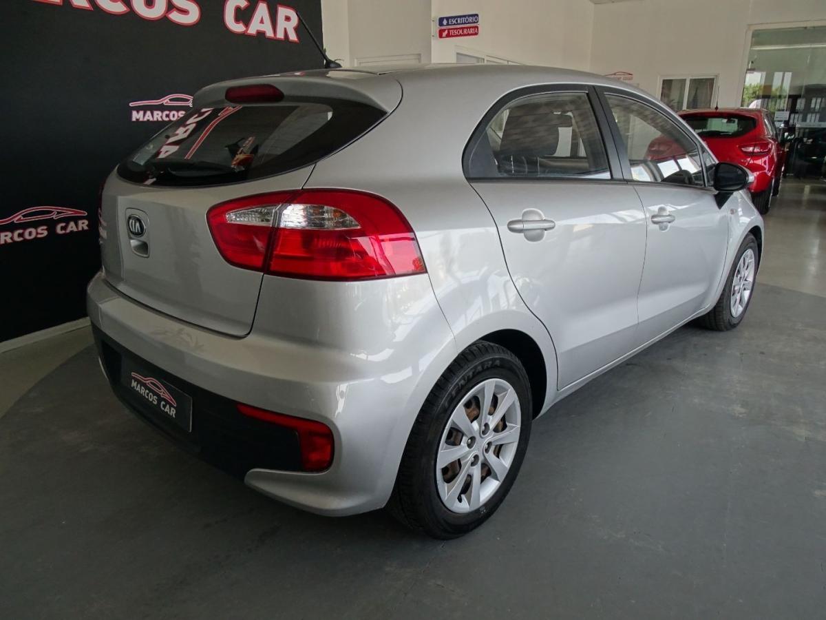 kia-rio-2016-gasolina-1248cc