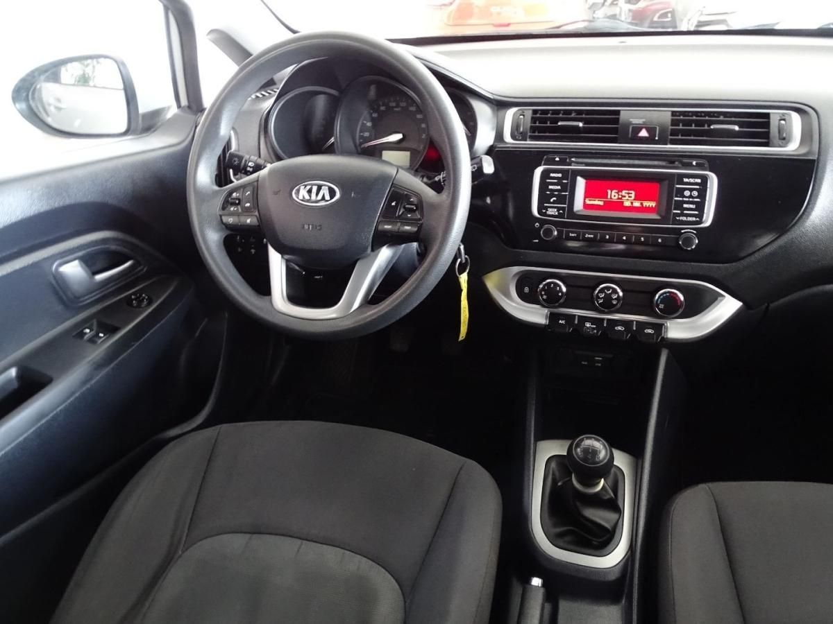 kia-rio-2016-gasolina-1248cc