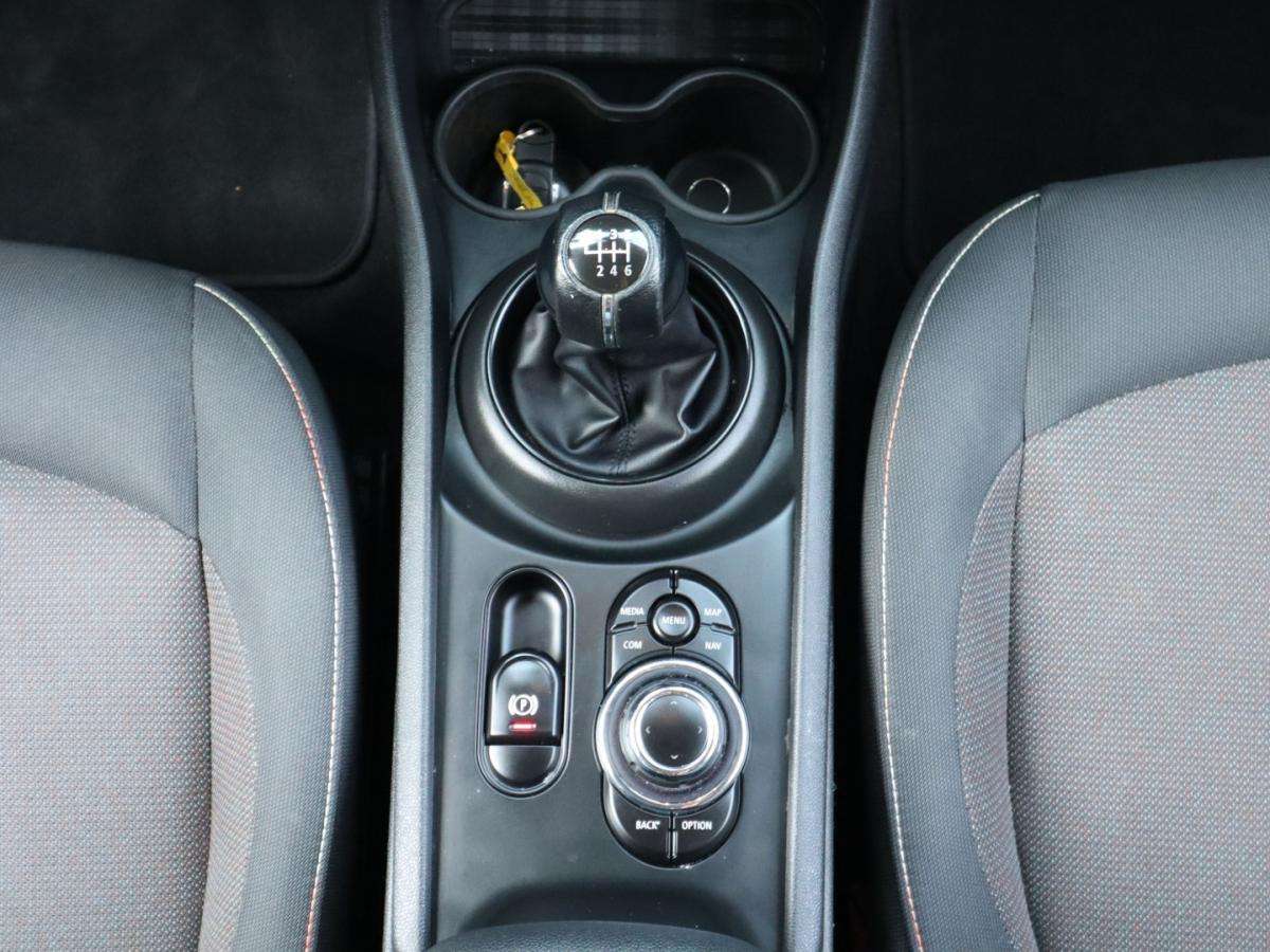 mini-clubman-2022-diesel-1496cc