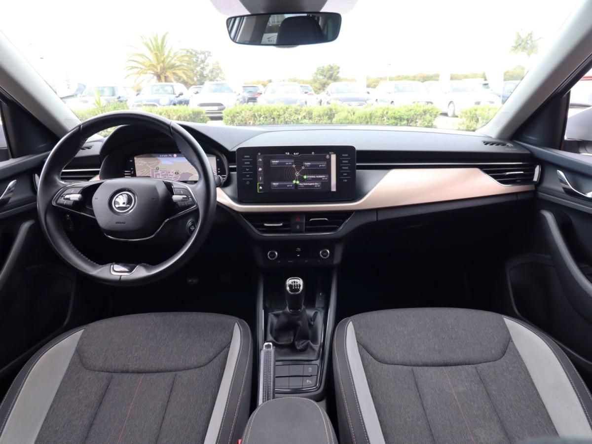 skoda-kamiq-2023-gasolina-999cc