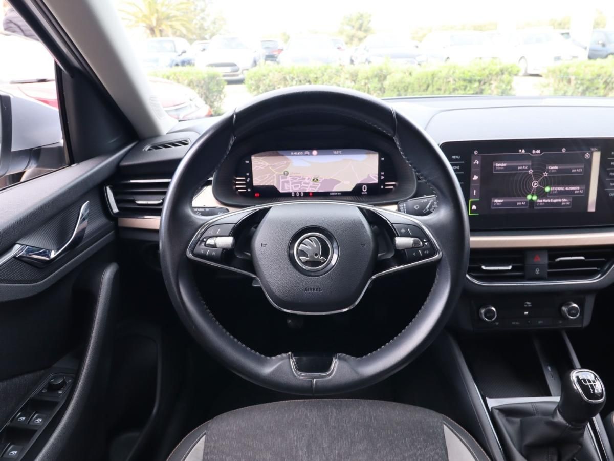 skoda-kamiq-2023-gasolina-999cc